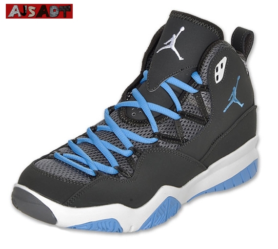 jordan-pregame-xt-light-grphte-uniblue-www-ajsadt-com-1